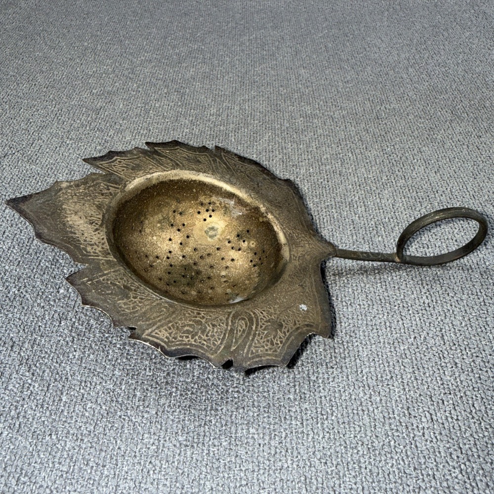 Vintage Silver plated tea strainer maple leaf